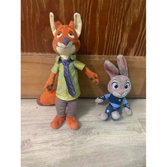 Zootopia plush nick wilde and Judy hopps bundle st - Picture 3 of 5